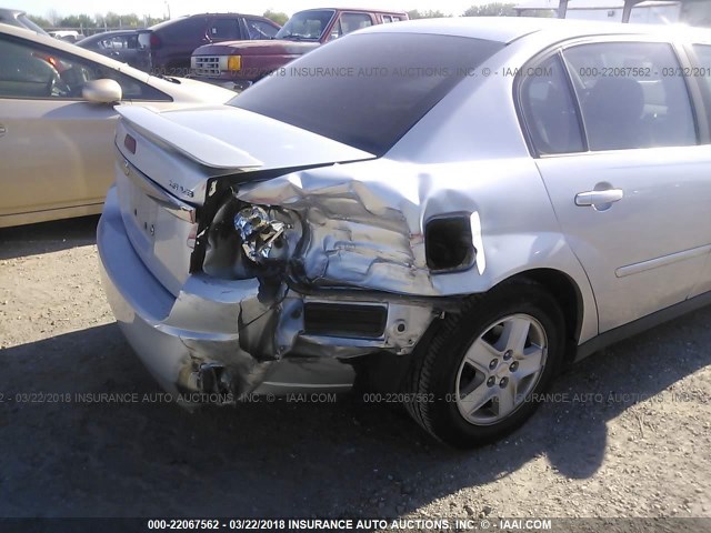 1G1ZT54805F288577 - 2005 CHEVROLET MALIBU LS 银色 照片 6