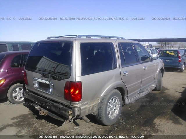 5LMFU28RX1LJ14612 - 2001 LINCOLN NAVIGATOR SILVER photo 4
