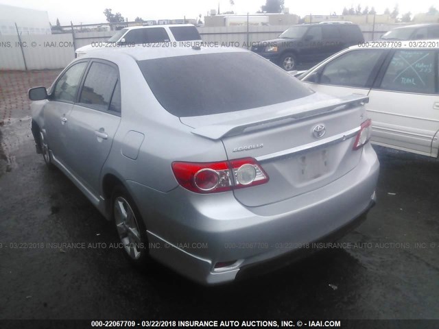 2T1BU4EEXBC593836 - 2011 TOYOTA COROLLA S/LE SILVER photo 3