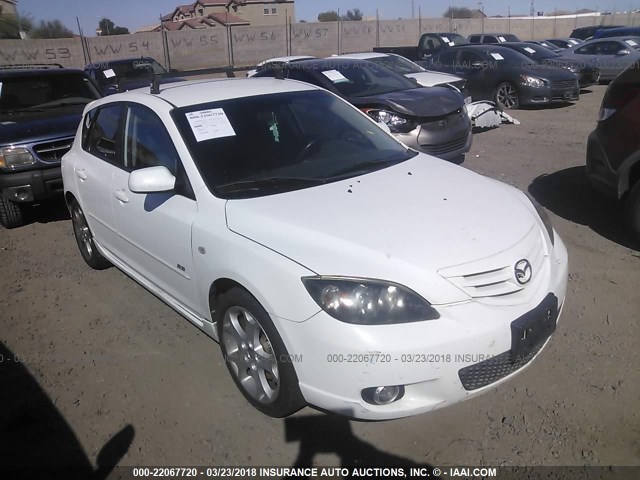 JM1BK143751313898 - 2005 MAZDA 3 HATCHBACK WHITE photo 1