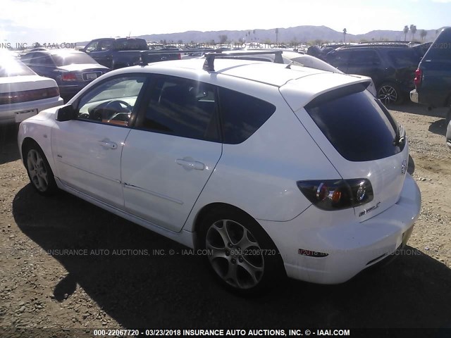 JM1BK143751313898 - 2005 MAZDA 3 HATCHBACK WHITE photo 3