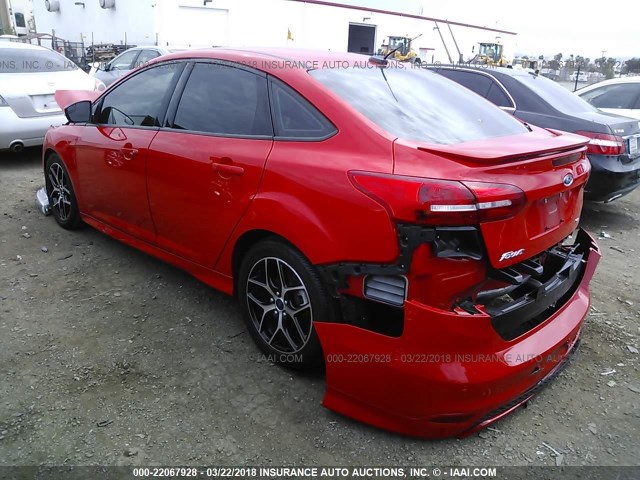 1FADP3F24GL258446 - 2016 FORD FOCUS SE RED photo 3