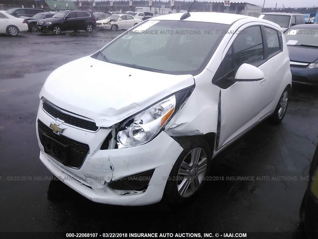 KL8CD6S97FC721738 - 2015 CHEVROLET SPARK 1LT WHITE photo 2