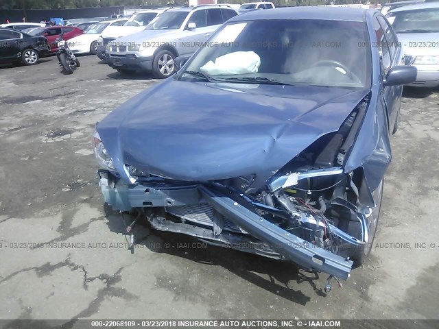 JTDBE32K230189300 - 2003 TOYOTA CAMRY LE/XLE Hellblau Foto 6