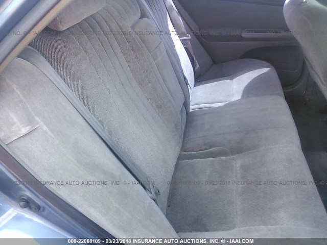 JTDBE32K230189300 - 2003 TOYOTA CAMRY LE/XLE Hellblau Foto 8