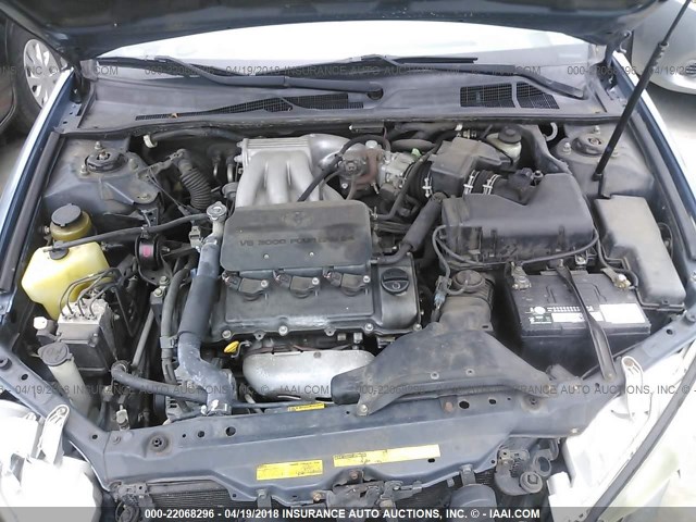 JTDBF30KX20042172 - 2002 TOYOTA CAMRY LE/XLE/SE BLUE photo 10