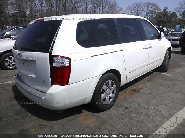 KNDMB233X66058460 - 2006 KIA SEDONA EX/LX WHITE photo 4