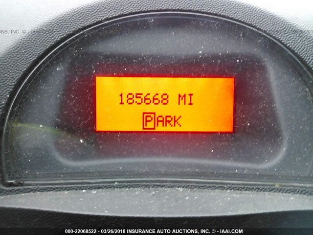 2G2WP522951215538 - 2005 PONTIAC GRAND PRIX ნაცრისფერი ფოტო 7