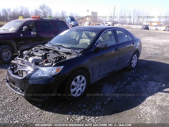 4T4BF3EK6AR045359 - 2010 TOYOTA CAMRY SE/LE/XLE Черный фото 2