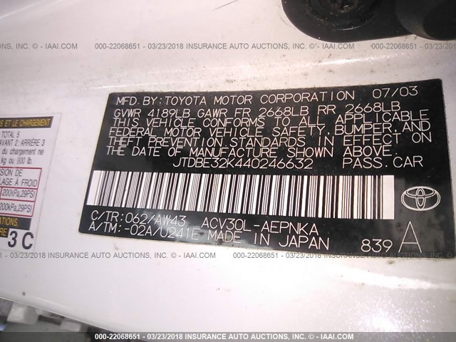 JTDBE32K440246632 - 2004 TOYOTA CAMRY LE/XLE Սպիտակ լուսանկար 9