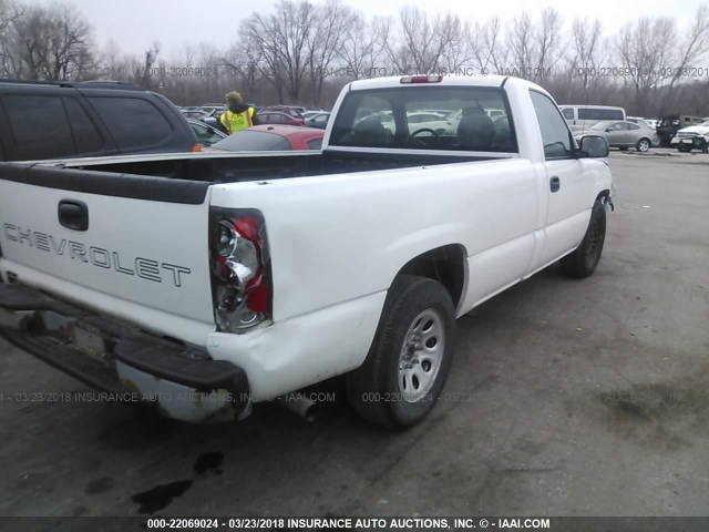 1GCEC14X77Z196972 - 2007 CHEVROLET SILVERADO C1500 CLASSIC WHITE photo 4