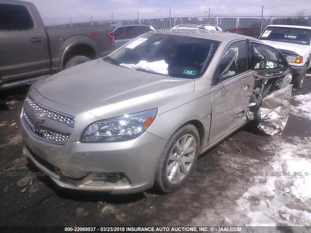 1G11H5SA7DF290376 - 2013 CHEVROLET MALIBU LTZ 金色 照片 2