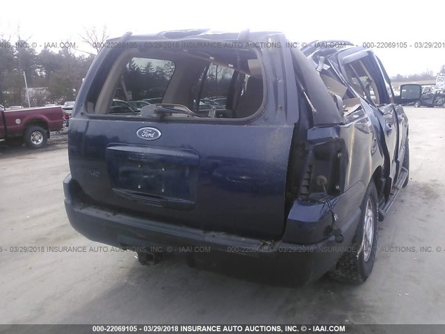 1FMPU16L64LB39608 - 2004 FORD EXPEDITION XLT Dark Blue photo 4