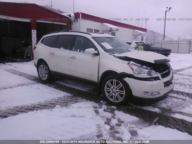 1GNKVGED1BJ113121 - 2011 CHEVROLET TRAVERSE LT CREAM photo 1