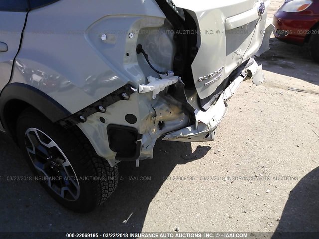 JF2GPABC9H8252819 - 2017 SUBARU CROSSTREK PREMIUM Күміс фото 6