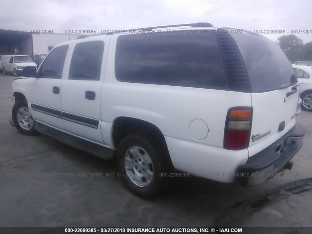 3GNEC16Z75G187157 - 2005 CHEVROLET SUBURBAN C1500 WHITE photo 3