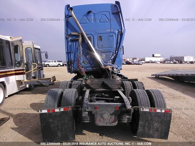 1FUJGLDR3BLAT6448 - 2011 FREIGHTLINER CASCADIA 125  BLUE photo 8