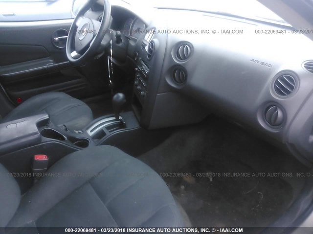 2G2WP522851125510 - 2005 PONTIAC GRAND PRIX SILVER photo 5