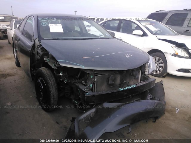 4T1BF1FK2DU698269 - 2013 TOYOTA CAMRY L/SE/LE/XLE GRAY photo 1
