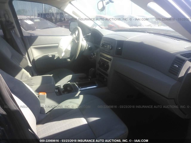 1J4GR48K65C538879 - 2005 JEEP GRAND CHEROKEE LAREDO/COLUMBIA/FREEDOM 黑色 照片 5