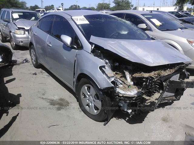 3KPFK4A76JE205452 - 2018 KIA FORTE LX SILVER photo 1