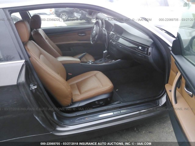 WBAWV5C52AP081959 - 2010 BMW 328 XI SULEV GRAY photo 5