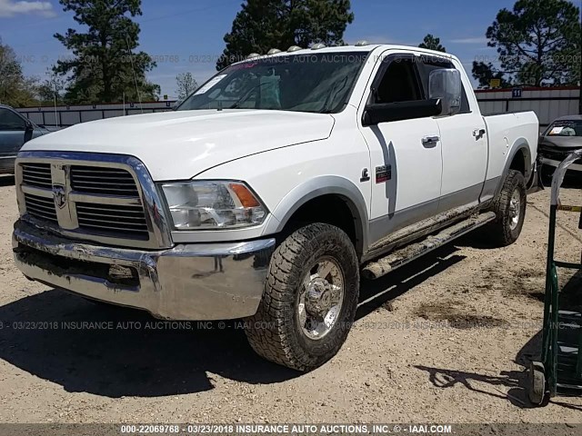 3C6UD5FL9CG198783 - 2012 DODGE RAM 2500 LARAMIE WHITE photo 2