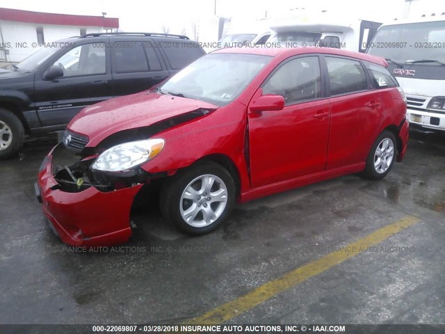 2T1KR30E08C711808 - 2008 TOYOTA COROLLA MATRIX XR RED photo 2