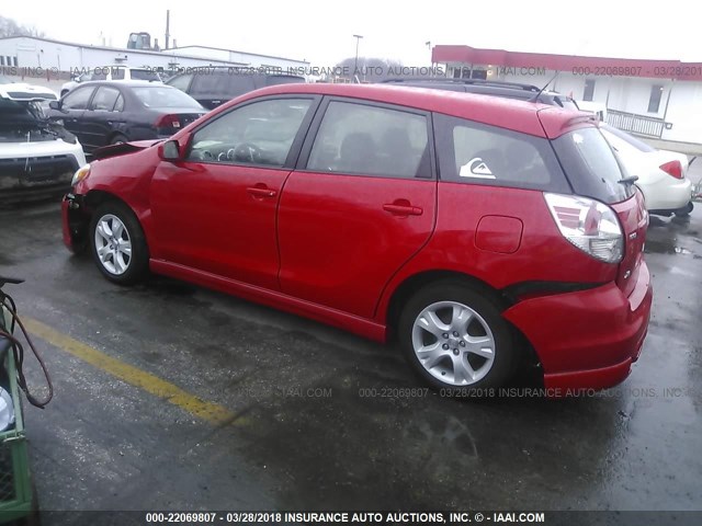2T1KR30E08C711808 - 2008 TOYOTA COROLLA MATRIX XR RED photo 3