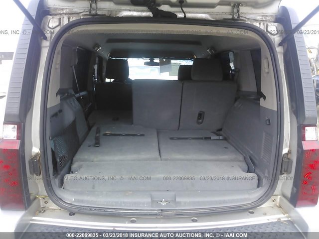 1J8HG48K96C330571 - 2006 JEEP COMMANDER SILVER photo 6