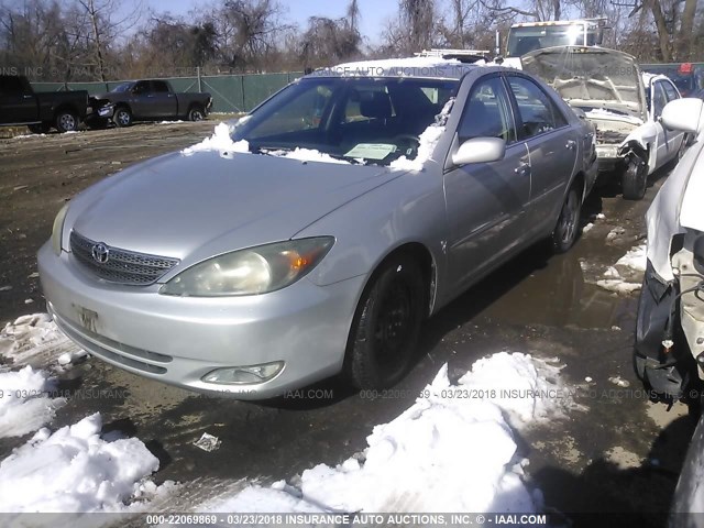 4T1BE32KX4U869533 - 2004 TOYOTA CAMRY LE/XLE/SE SILVER photo 2