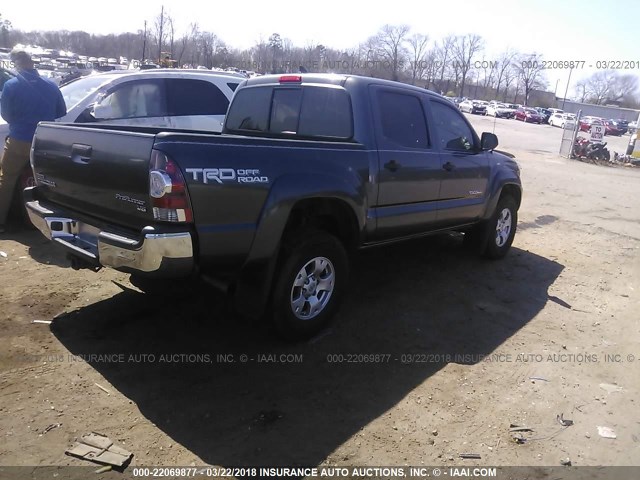 5TFJU4GN7FX064506 - 2015 TOYOTA TACOMA DOUBLE CAB PRERUNNER BLACK photo 4