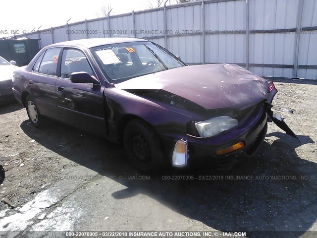 4T1BG12K0TU823030 - 1996 TOYOTA CAMRY DX/LE/XLE RED photo 1