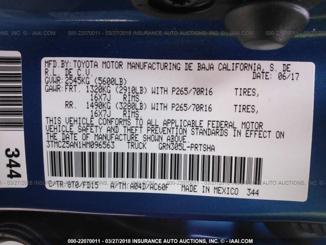 3TMCZ5AN1HM096563 - 2017 TOYOTA TACOMA DBL CAB/SR/TRDSPT/OR/PRO Mavi foto 9