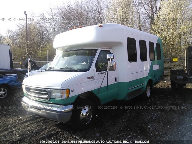 1FDWE35L9YHA62165 - 2000 FORD ECONOLINE E350 SUPER DUTY CTWAY VAN WHITE photo 2