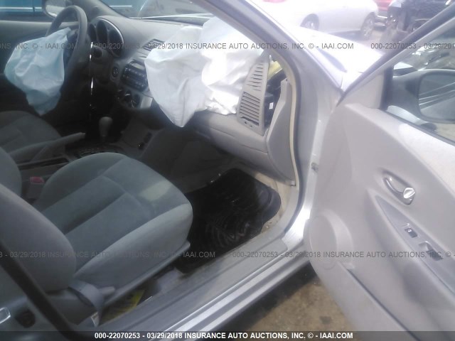 1N4AL11D54C149419 - 2004 NISSAN ALTIMA S/SL SILVER photo 5