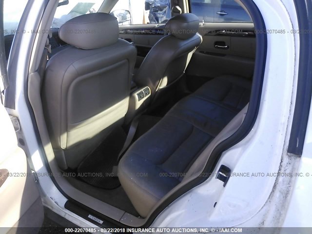 1LNHM81WX1Y735107 - 2001 LINCOLN TOWN CAR EXECUTIVE Белый фото 8