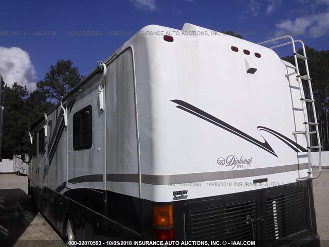 1RF12051X12015068 - 2001 ROADMASTER RAIL DYANASTER კრემისფერი ფოტო 3