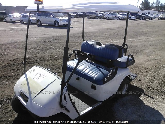 2019580 - 2000 EZ-GO GOLF CART  WHITE photo 2