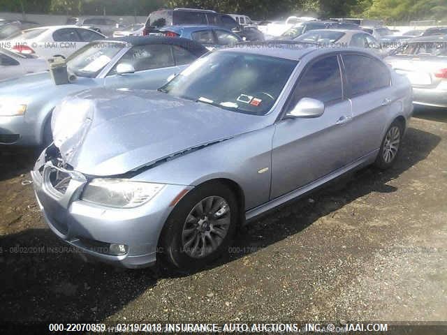 WBAPK53599A511255 - 2009 BMW 328 XI SULEV BLUE photo 2