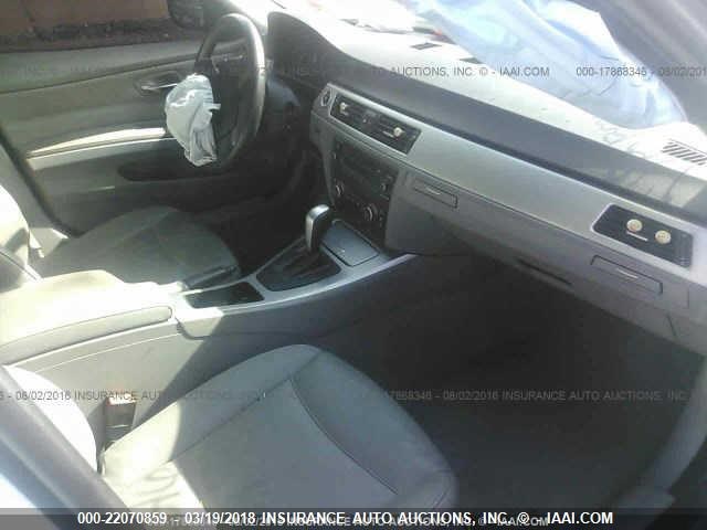 WBAPK53599A511255 - 2009 BMW 328 XI SULEV BLUE photo 5