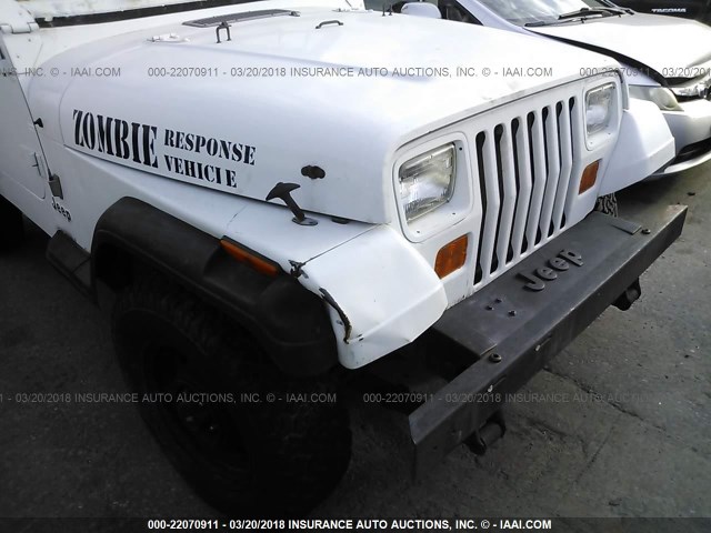 1J4FY19P7PP219946 - 1993 JEEP WRANGLER / YJ S WHITE photo 6