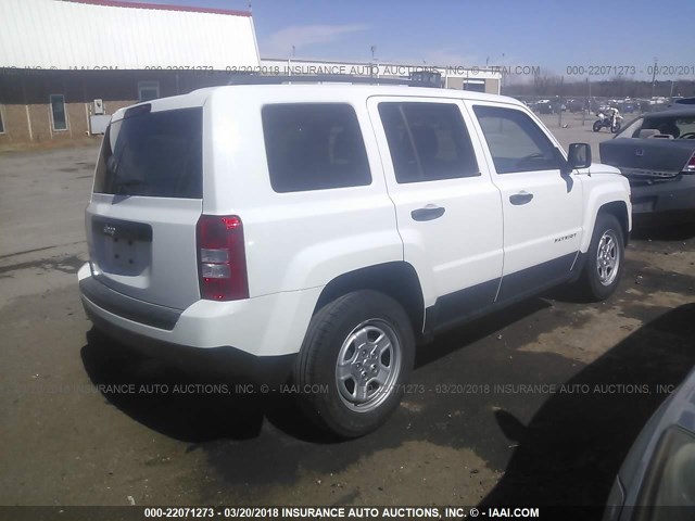 1C4NJPBB0ED705200 - 2014 JEEP PATRIOT SPORT WHITE photo 4