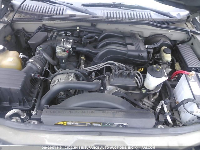 1FMZU73EX4UC00471 - 2004 FORD EXPLORER XLT/XLT SPORT/NBX 棕色 照片 10