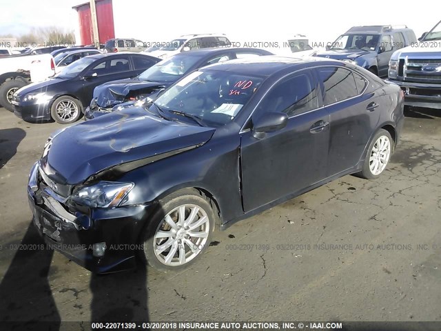 JTHBE262672009345 - 2007 LEXUS IS 350 GRAY photo 2