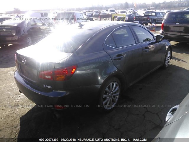 JTHBE262672009345 - 2007 LEXUS IS 350 GRAY photo 4