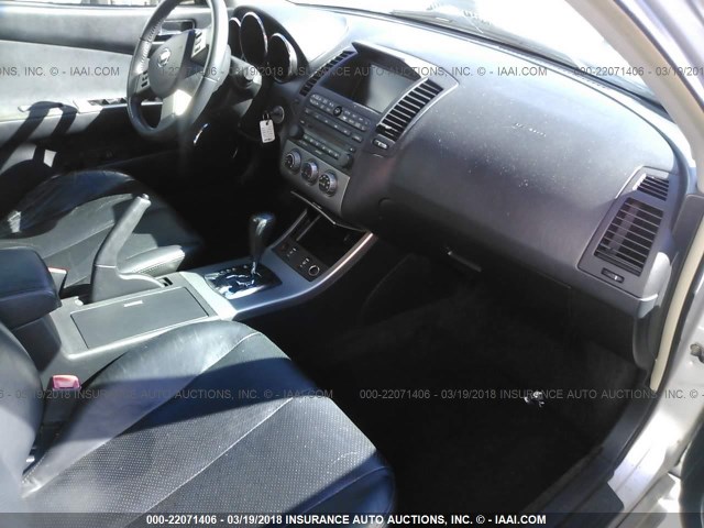 1N4BL11D05N400230 - 2005 NISSAN ALTIMA SE/SL/SE-R SILVER photo 5