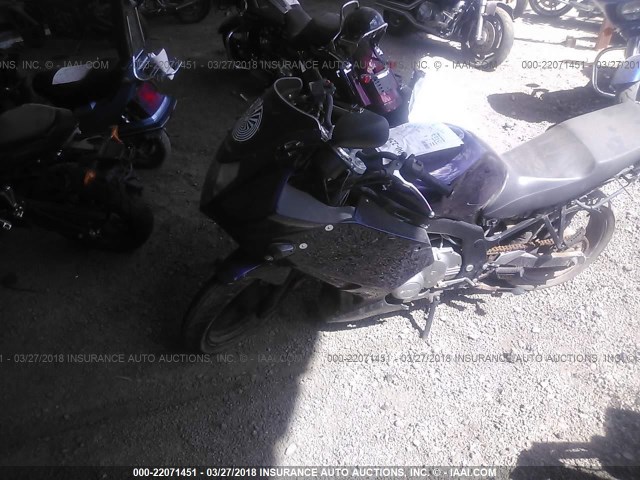 VTTGM51A962102012 - 2006 SUZUKI GS500 FK PURPLE photo 2