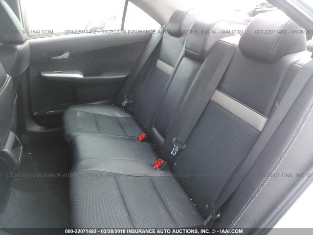 4T1BF1FK7CU182035 - 2012 TOYOTA CAMRY SE/LE/XLE SILVER photo 8