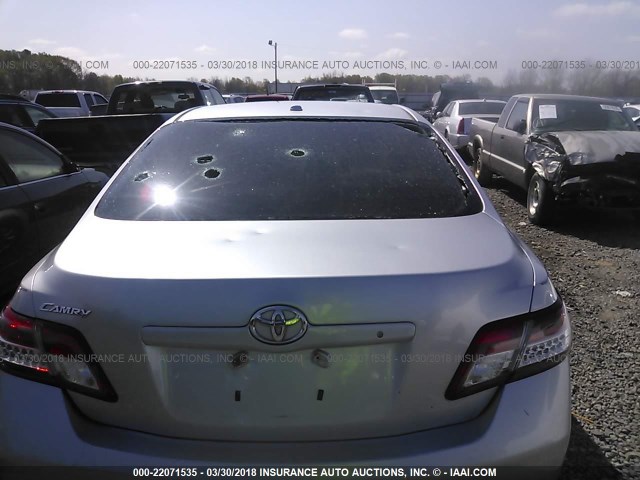 4T1BF3EK5BU231048 - 2011 TOYOTA CAMRY SE/LE/XLE Серебристый фото 6